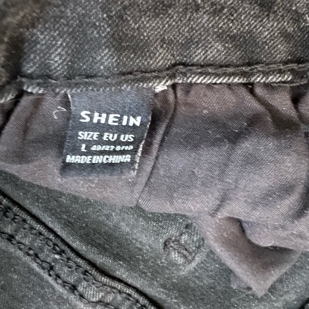 SOLD - Picture 2 of 3